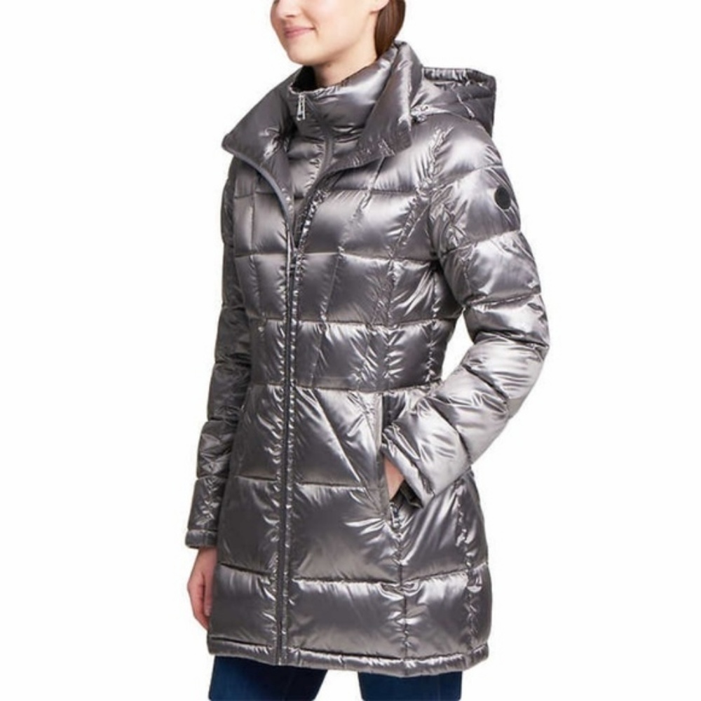 Andrew Marc Ladies' Packable Down Jacket - Picture 7 of 8